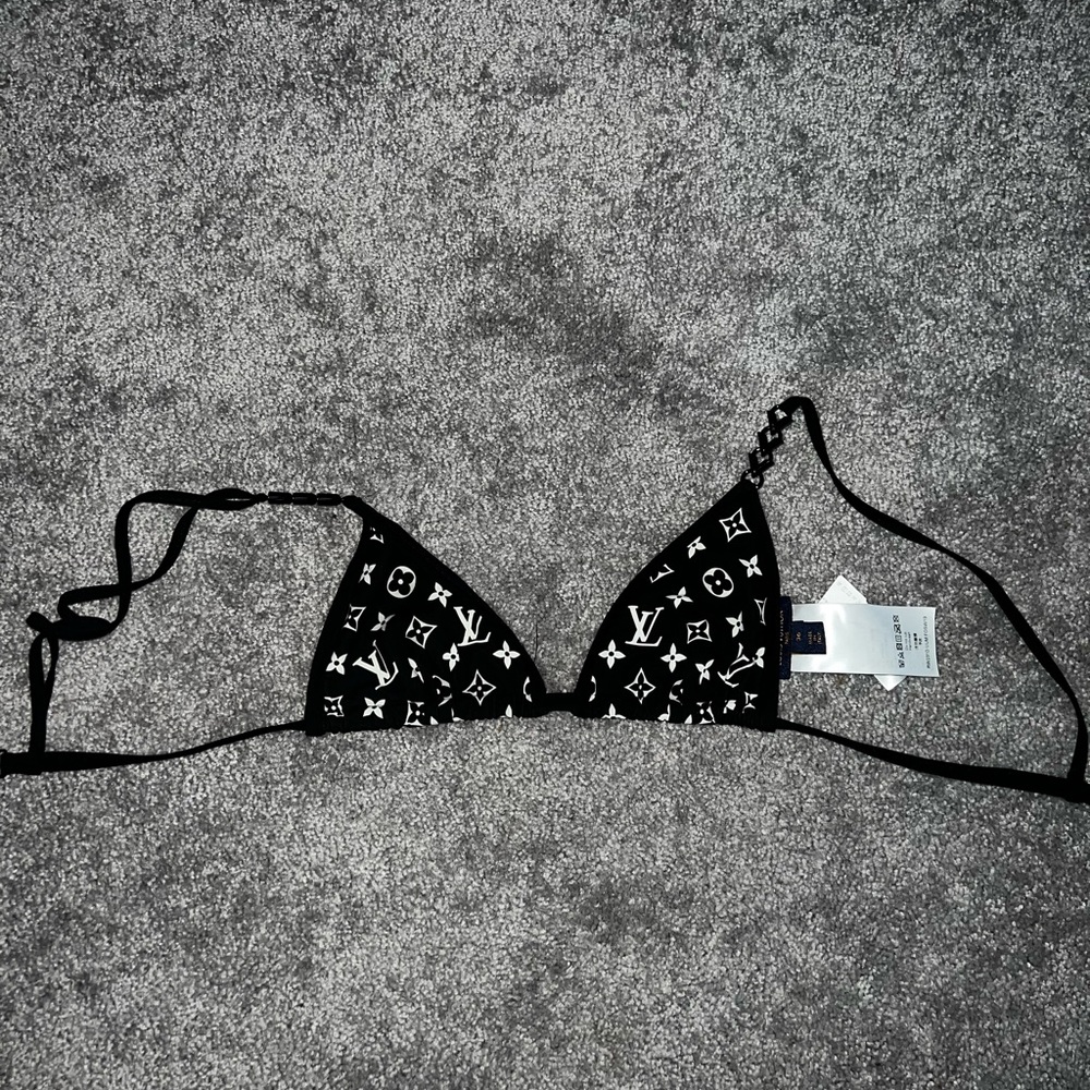Louis Vuitton Swimsuit - Picture 6 of 6